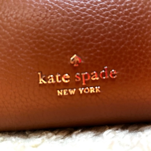 Kate Spade Tan Leather Shoulder Bag with Gold Chain - Picture 2 of 7